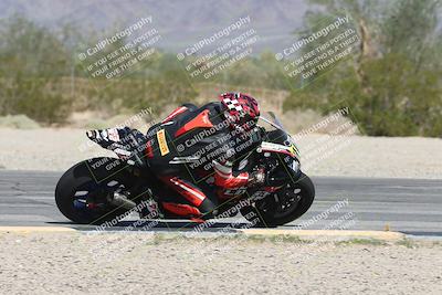 media/Oct-05-2025-CVMA (Sun) [[beeef4f201]]/Race 5-Amateur Supersport Open (Holeshot)/